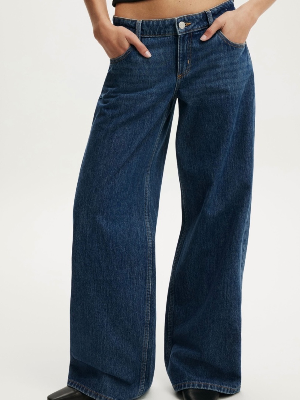 COTTON ON Low Rise Wide Jean